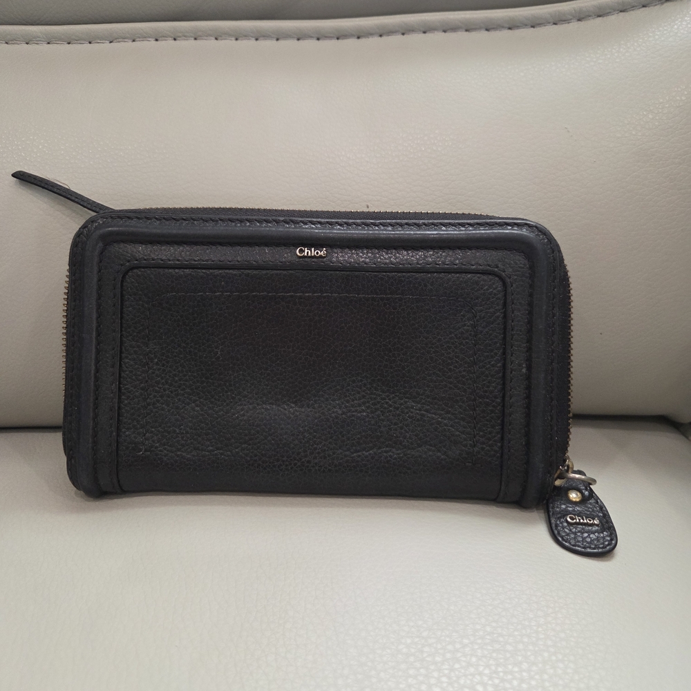 Chloé Black Leather Wallet